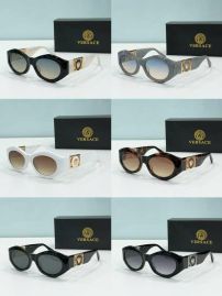 Picture of Versace Sunglasses _SKUfw55113782fw